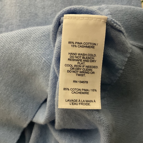 Vineyard Vines Women’s V-neck Cotton/Cashmere Blend Sweater, Medium - Picture 5 of 5